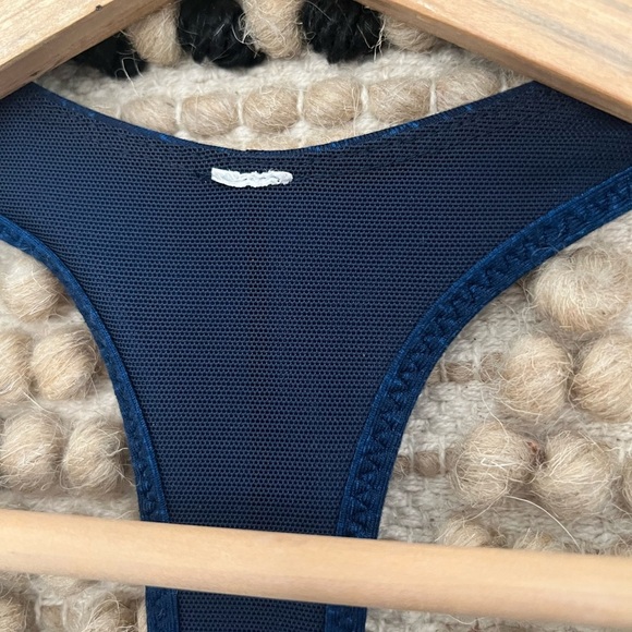 LULULEMON | Power Up Tank Top - Picture 6 of 11